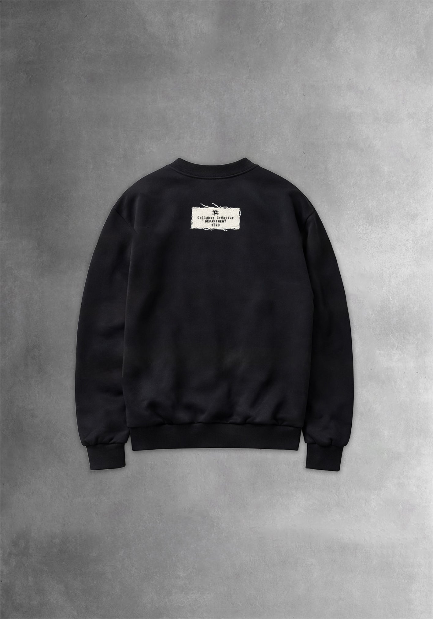 TRAIL CREWNECK