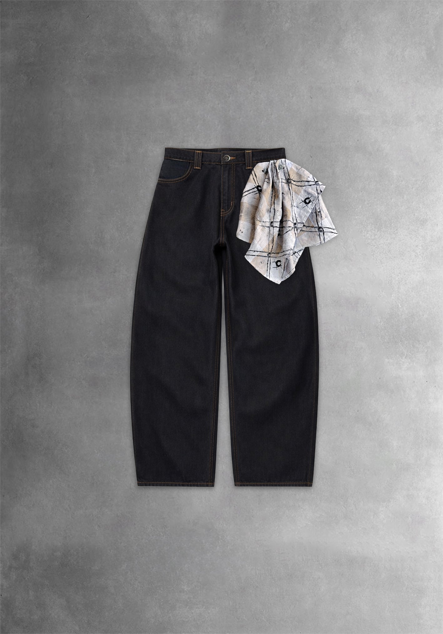 "OVERTURN" JEANS
